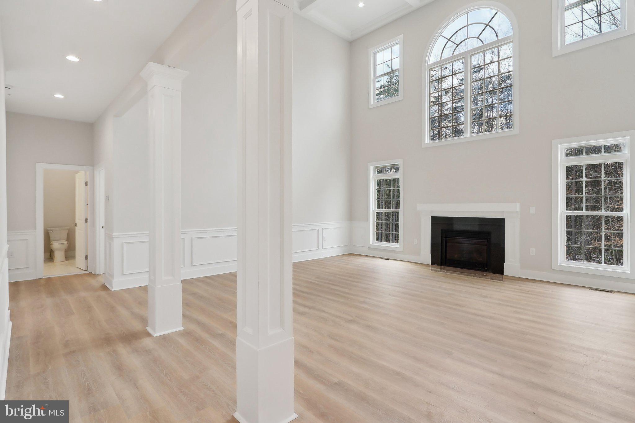 LAROCHE PROPERTY - Residential