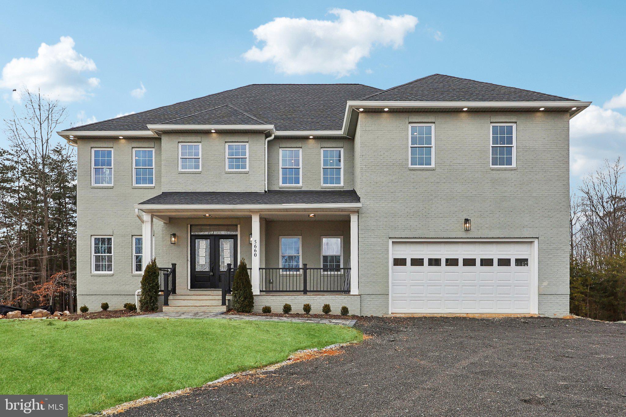 LAROCHE PROPERTY - Residential