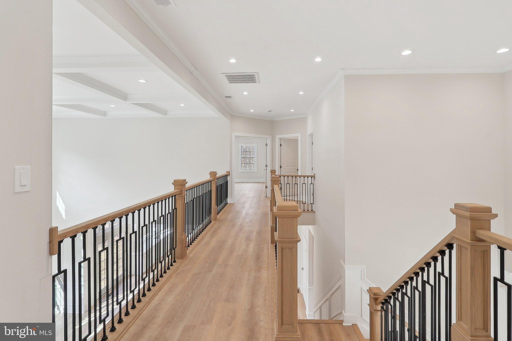 LAROCHE PROPERTY - Residential