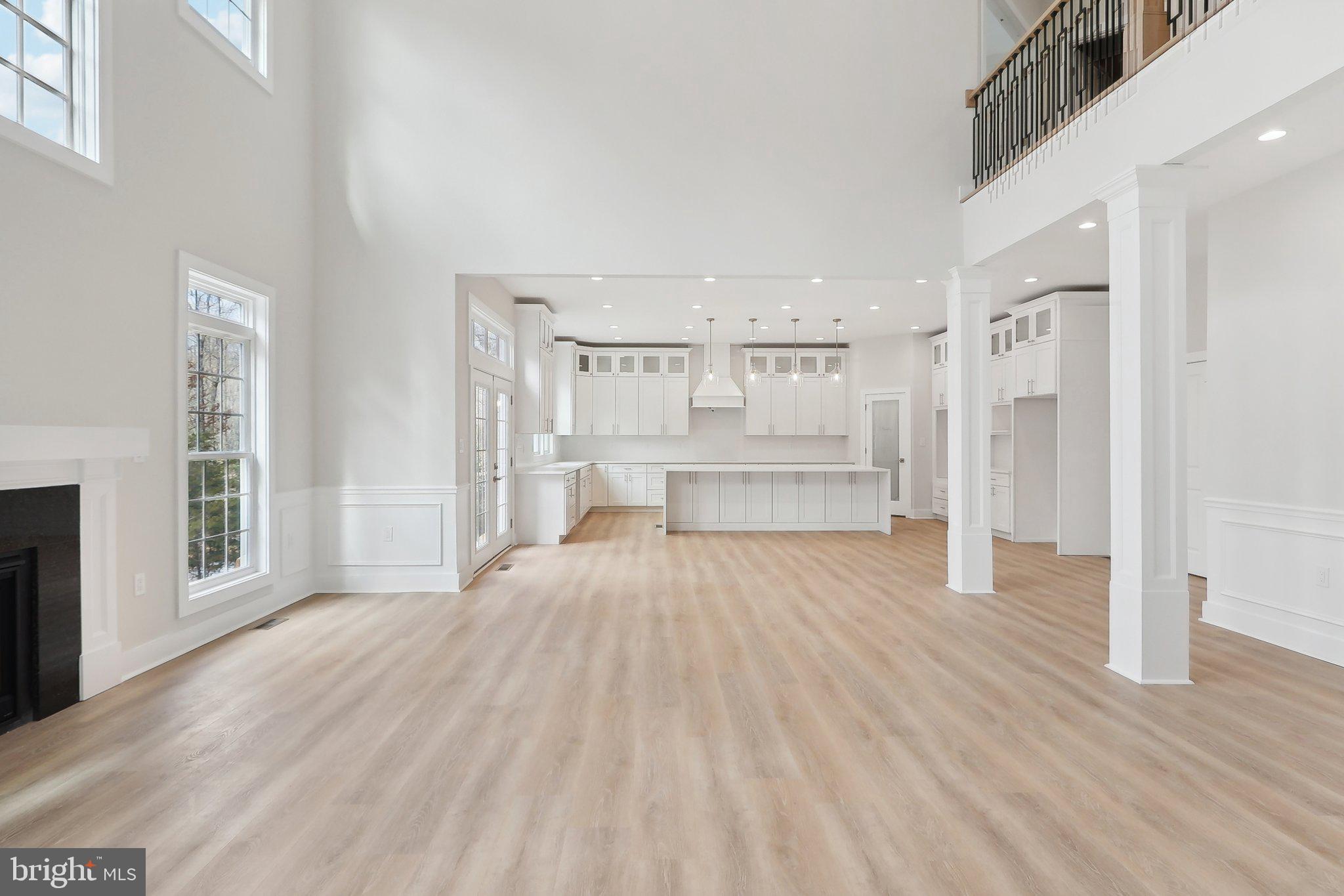 LAROCHE PROPERTY - Residential