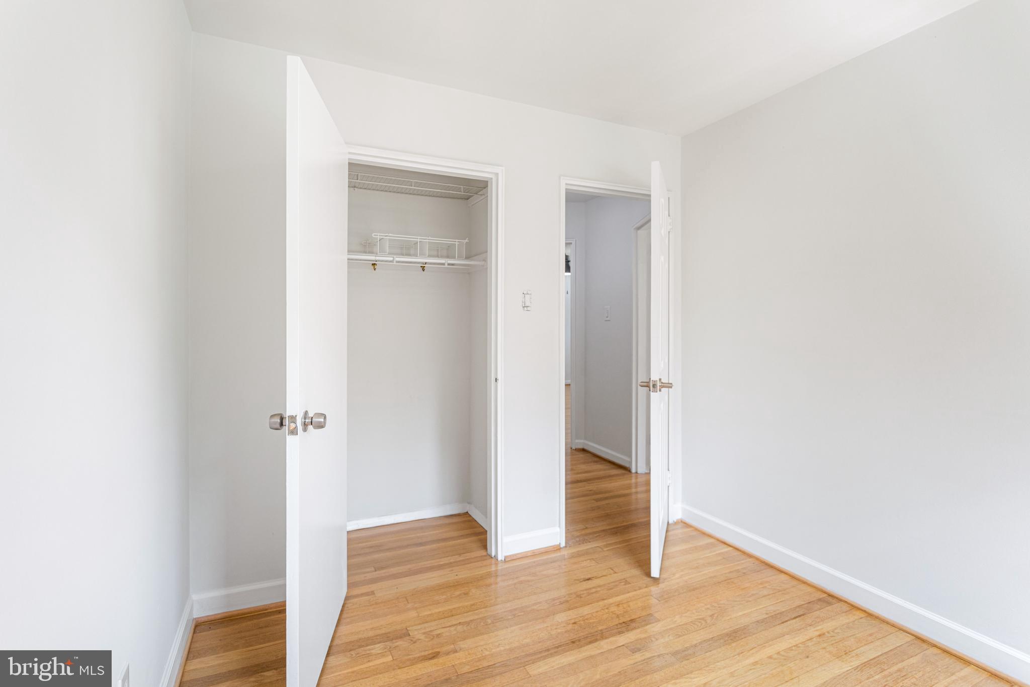 NEWPORT HILLS - Residential