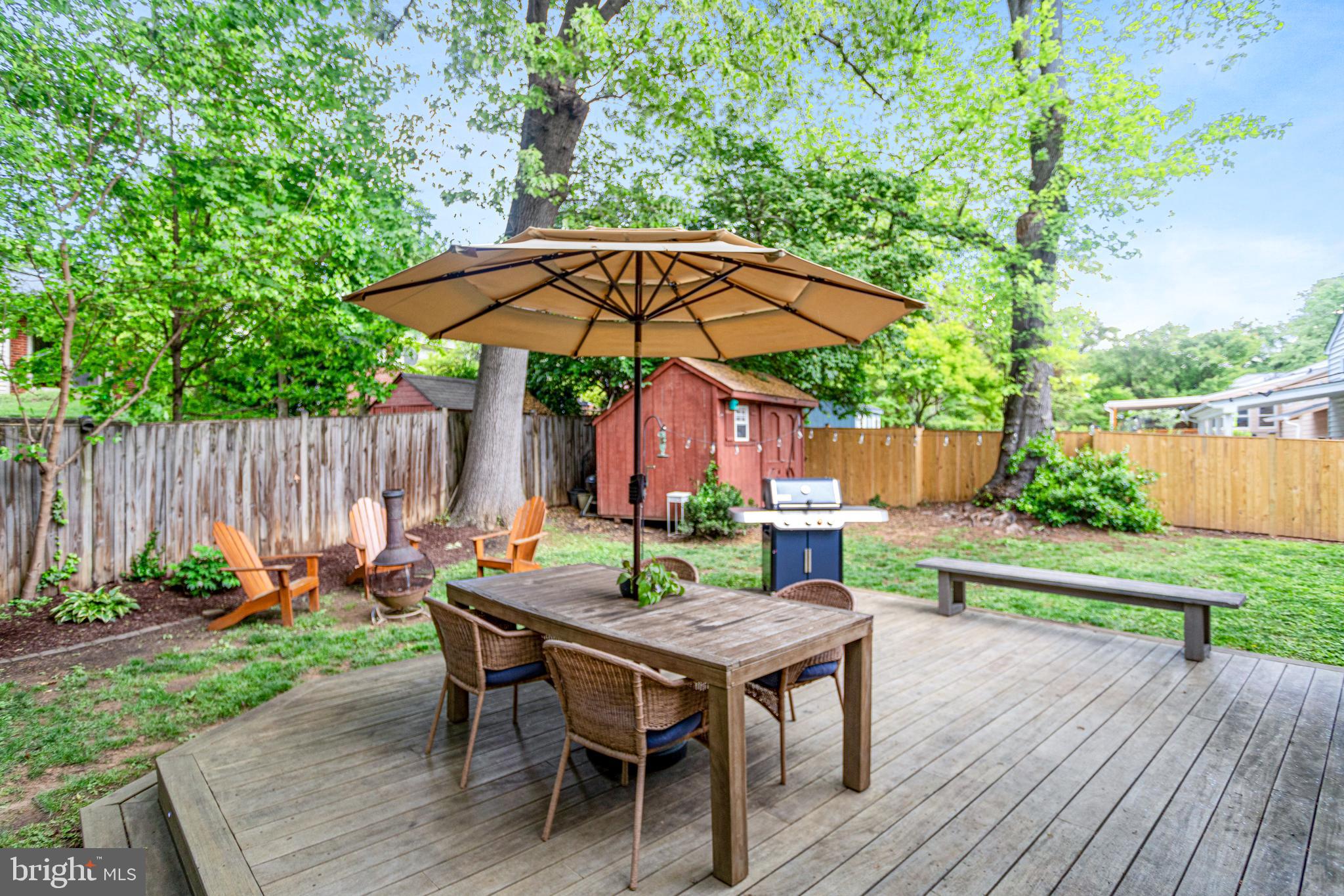 NEWPORT HILLS - Residential