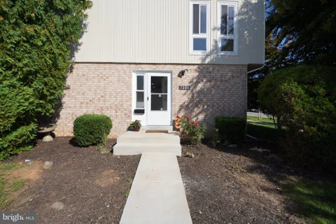 7109 Mill Run Drive Unit 17-1, Derwood, MD 20855 - #: MDMC2258582