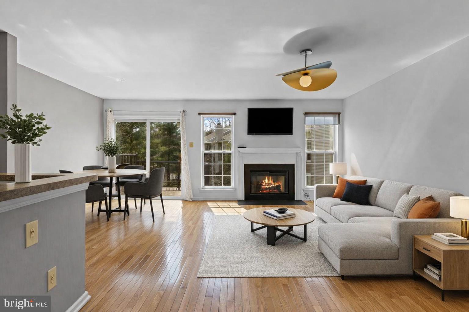 CHARLESTOWN HUNT - Residential