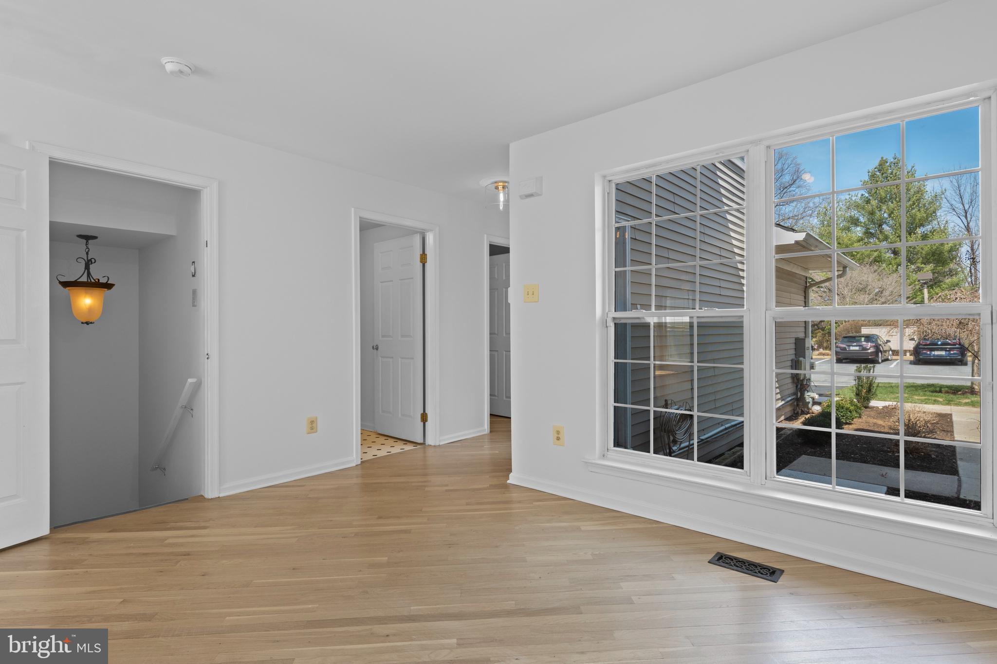 CHARLESTOWN HUNT - Residential