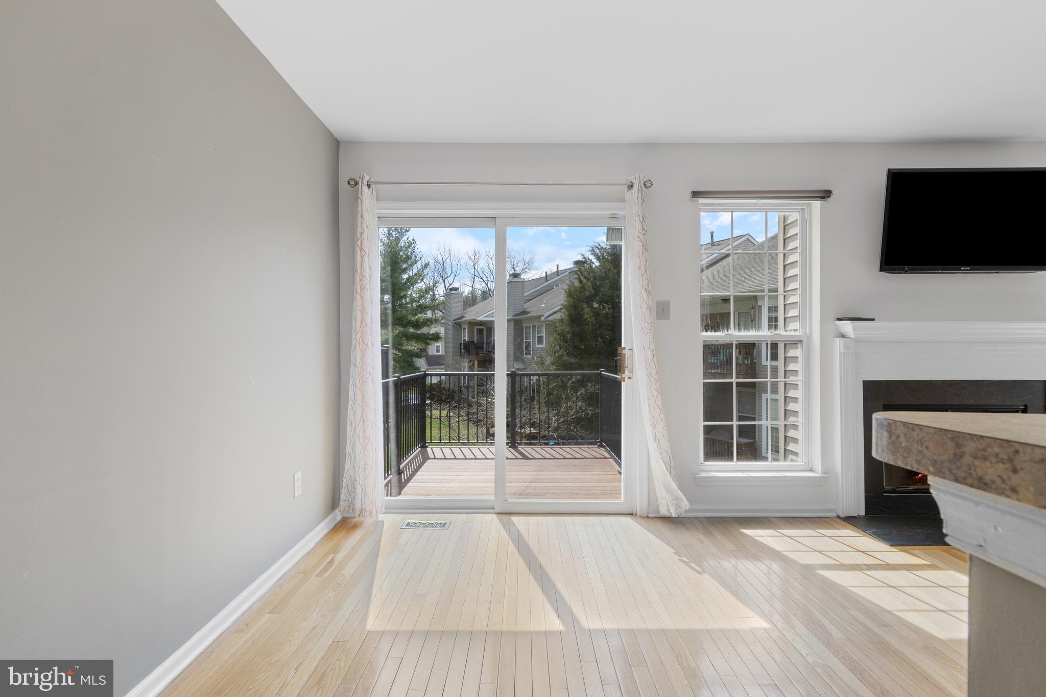 CHARLESTOWN HUNT - Residential