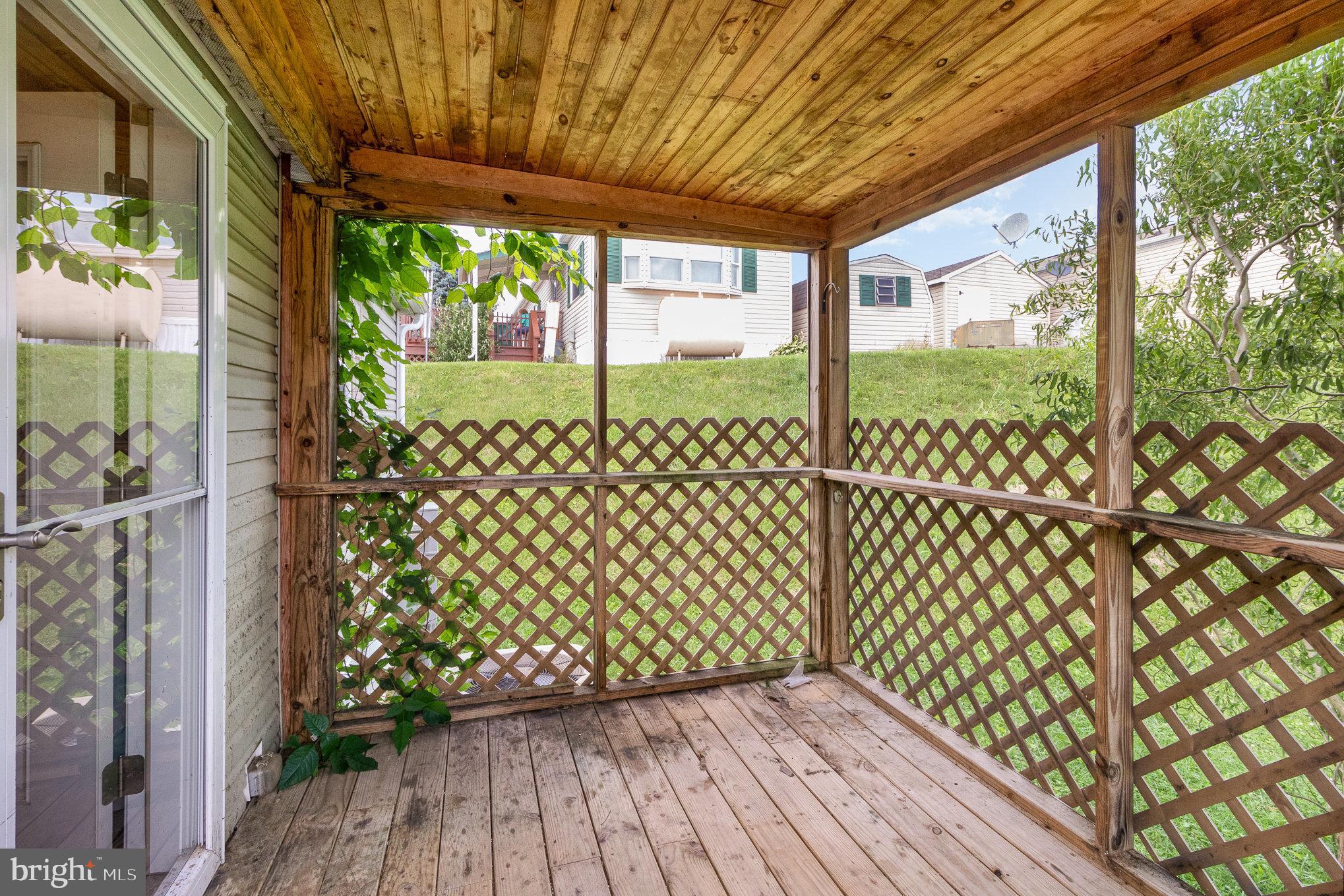 RIDGEWOOD MANOR MHP - Residential