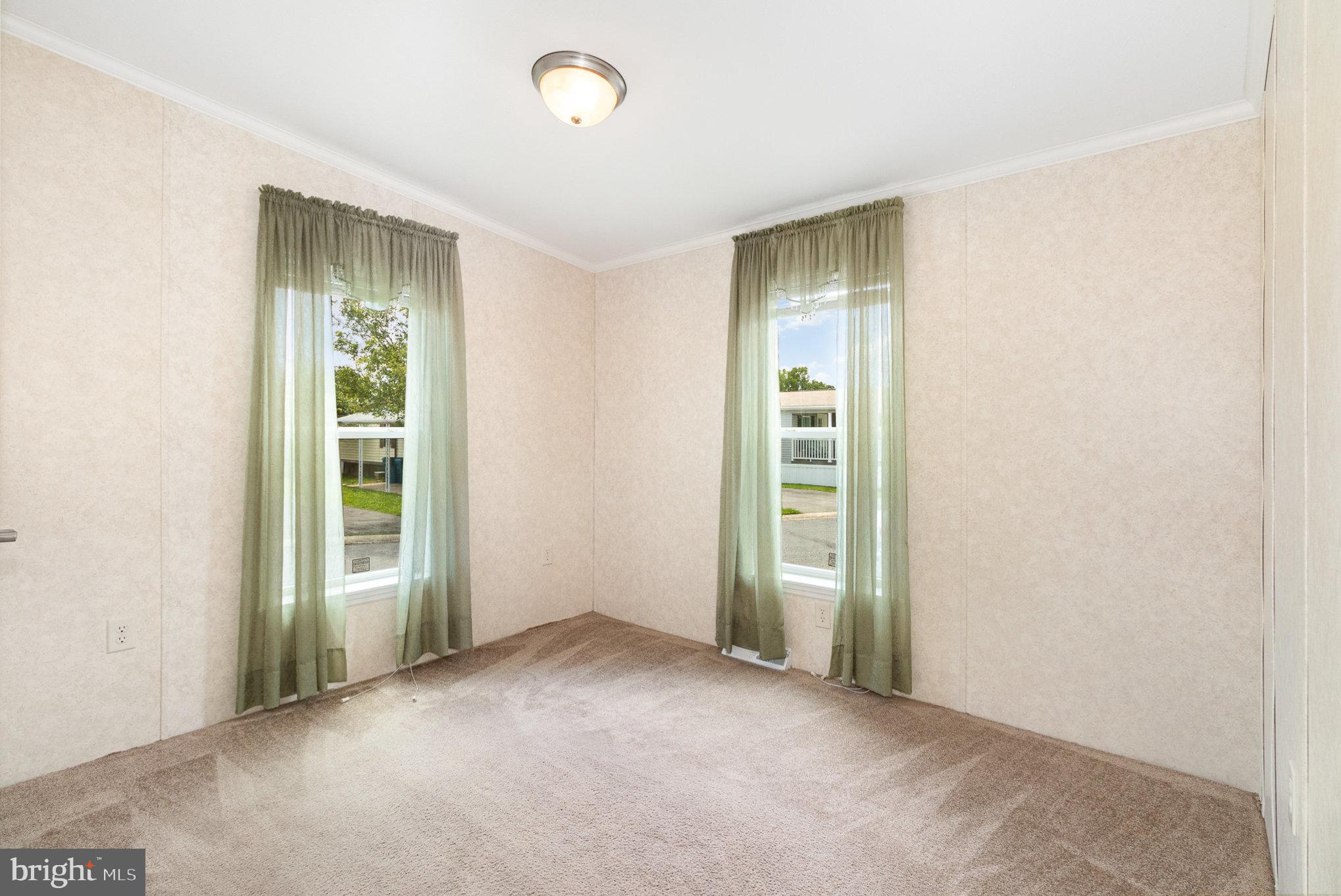 RIDGEWOOD MANOR MHP - Residential