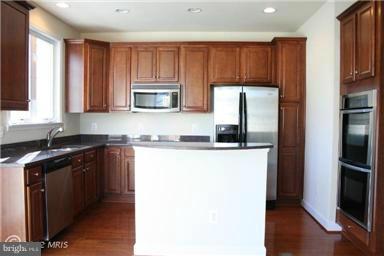 HIDDEN CREEK - Residential Lease