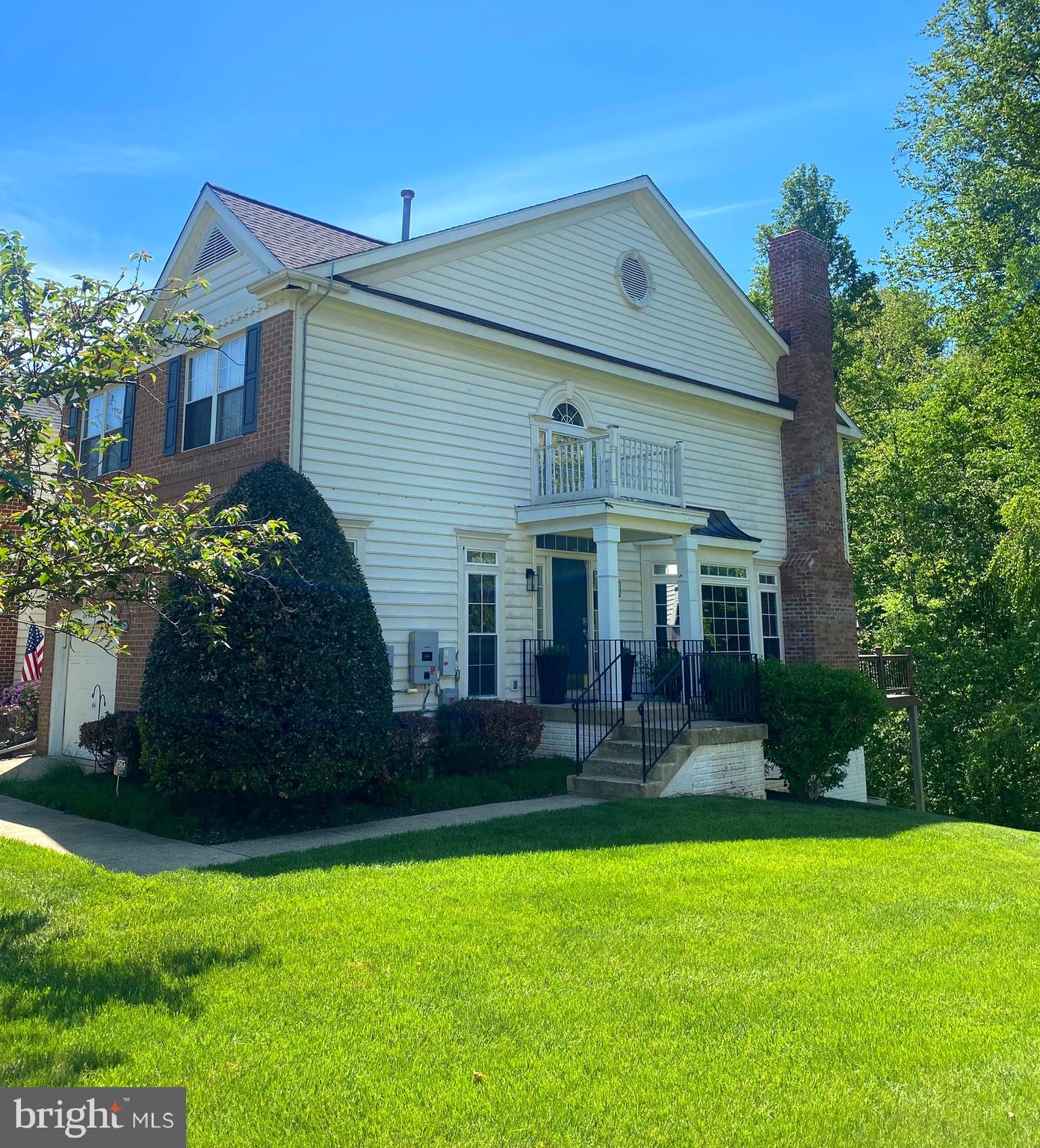 2011 WOODSHADE COURT