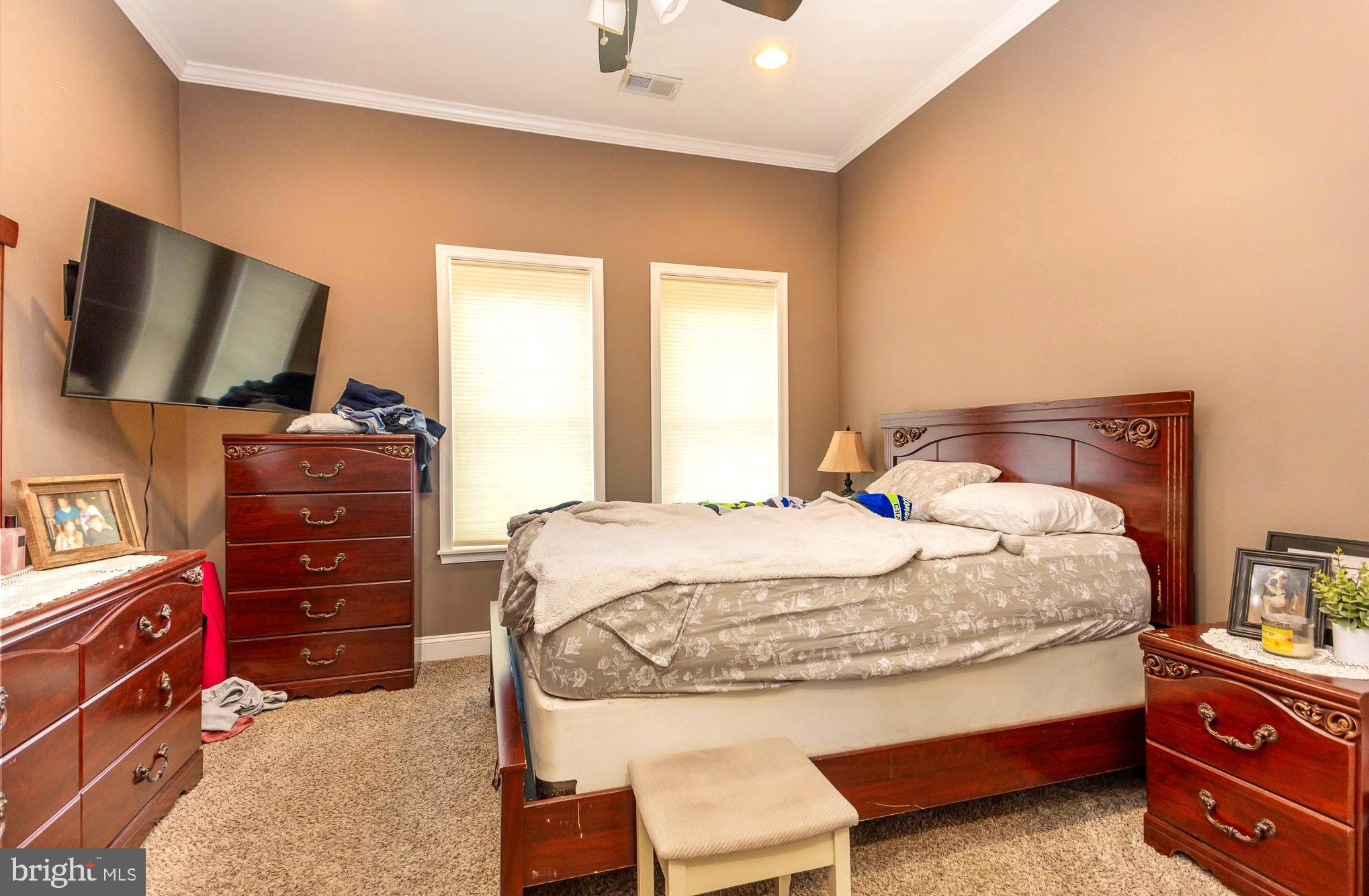 HIGHLANDTOWN - Residential Lease