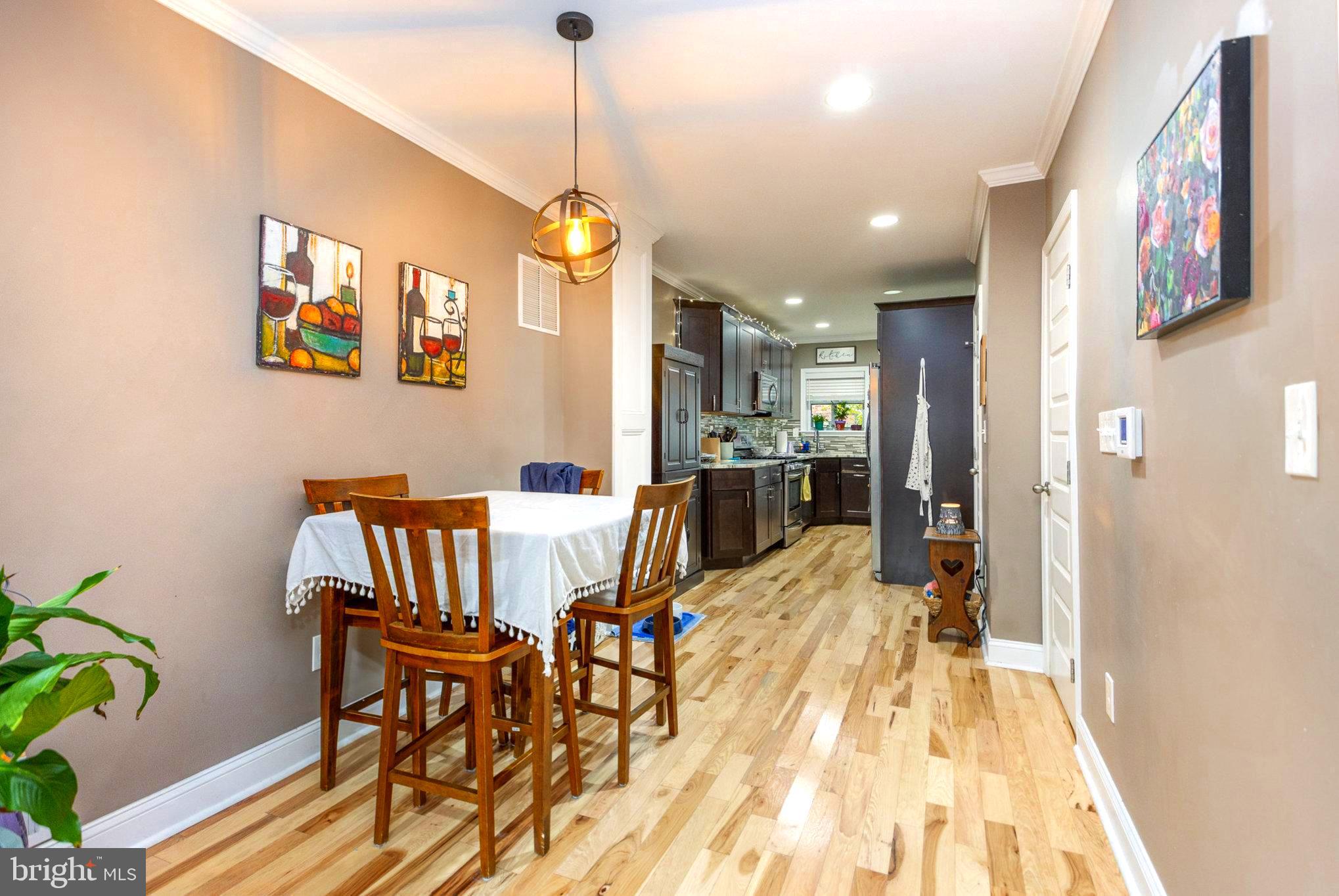 HIGHLANDTOWN - Residential Lease