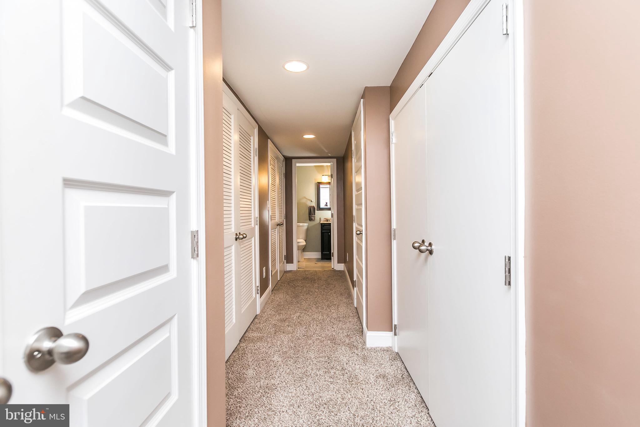 HIGHLANDTOWN - Residential Lease