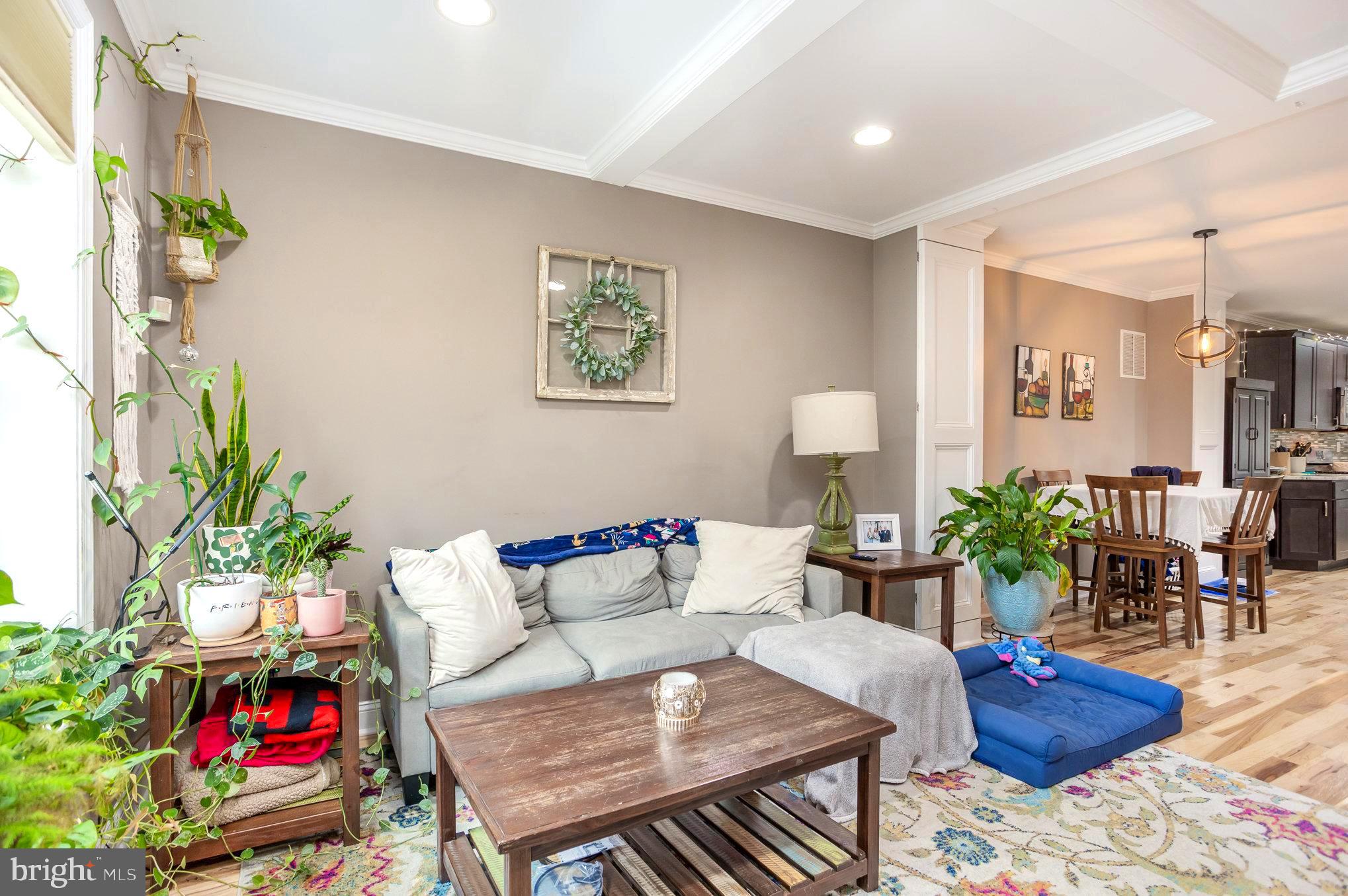 HIGHLANDTOWN - Residential Lease