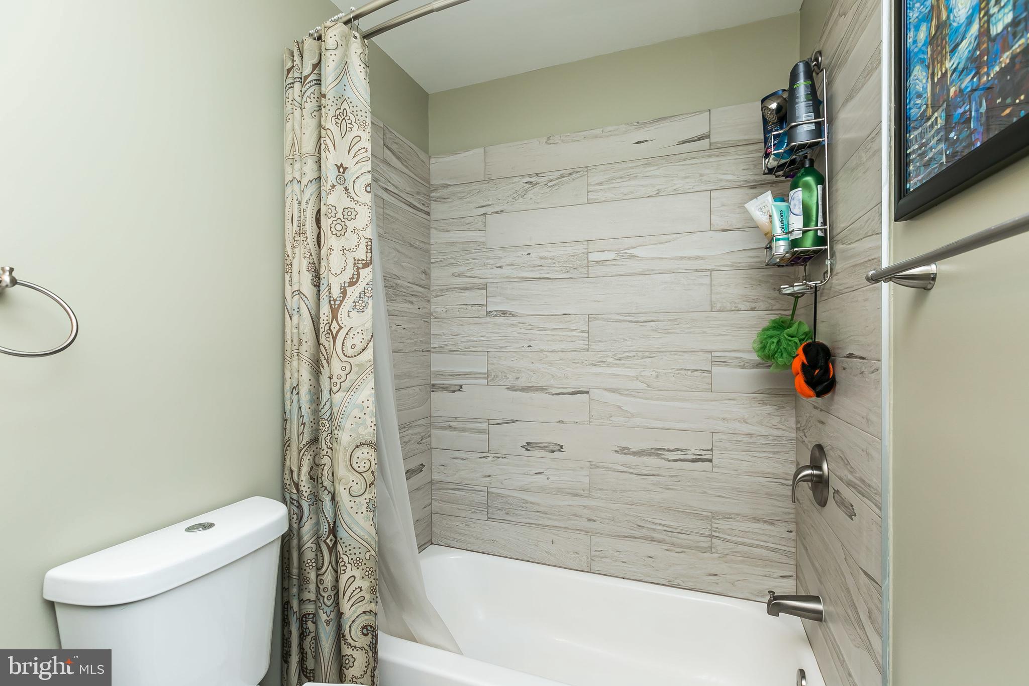 HIGHLANDTOWN - Residential Lease