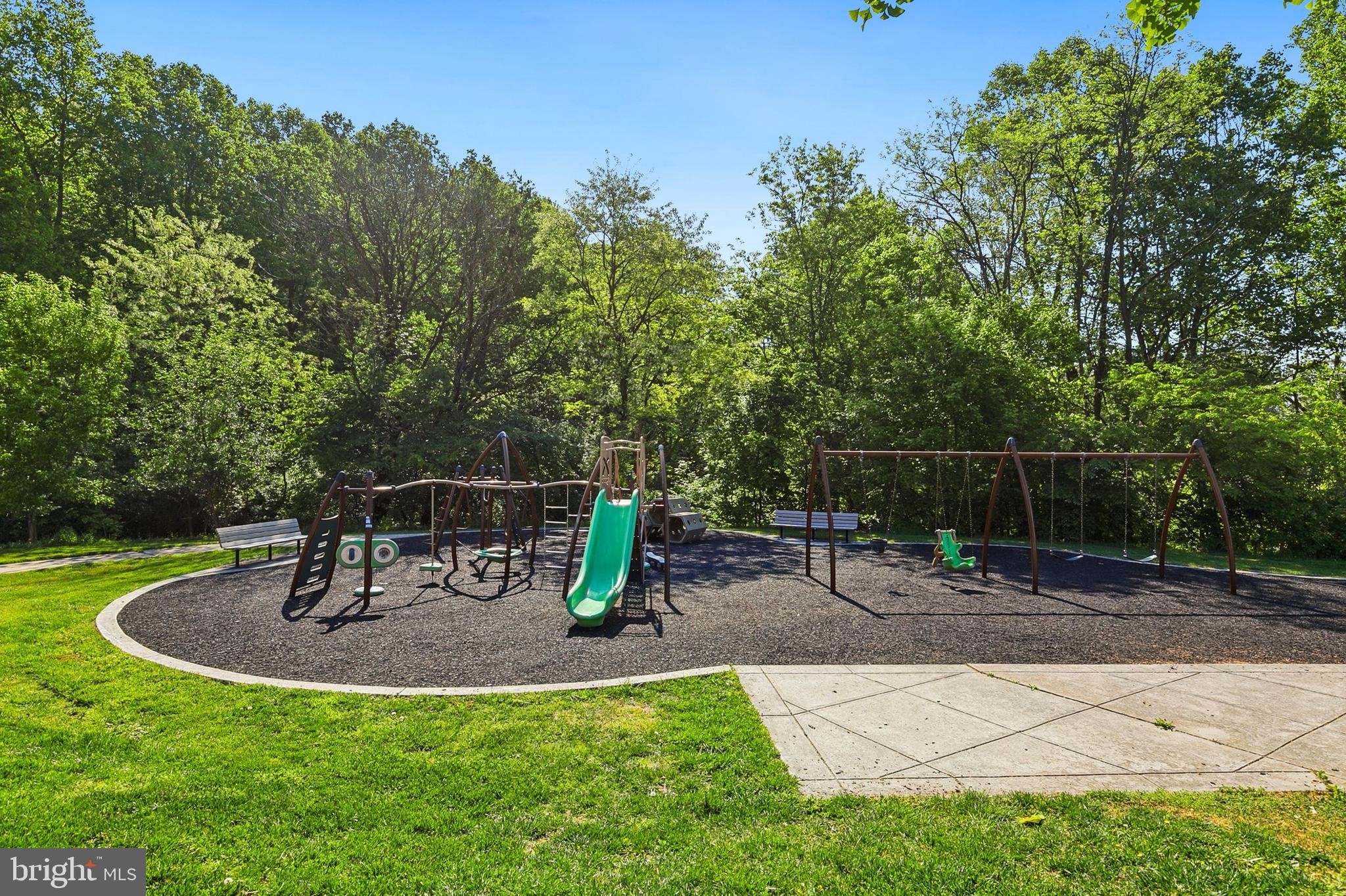 BEECH CREEK - Residential