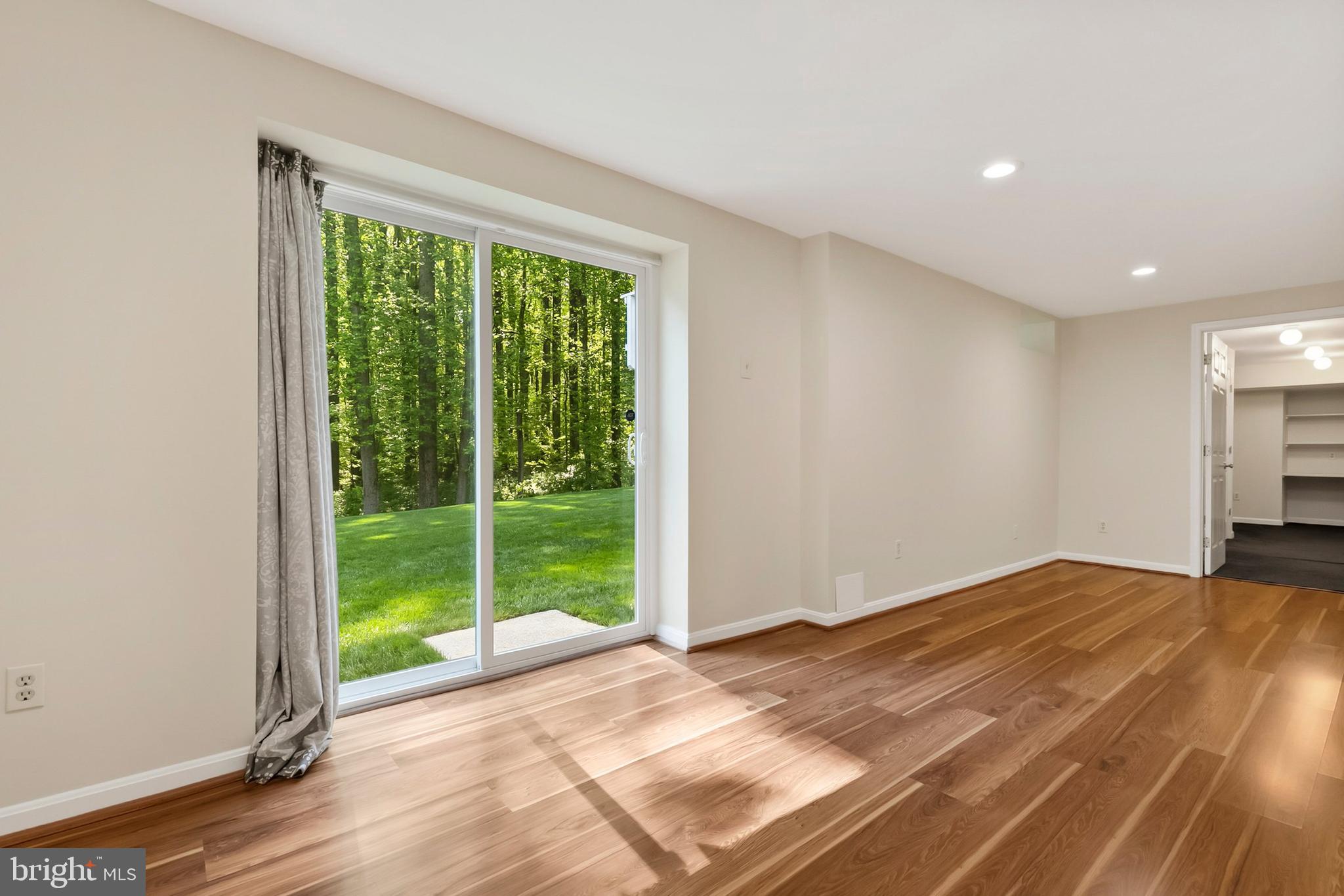 BEECH CREEK - Residential