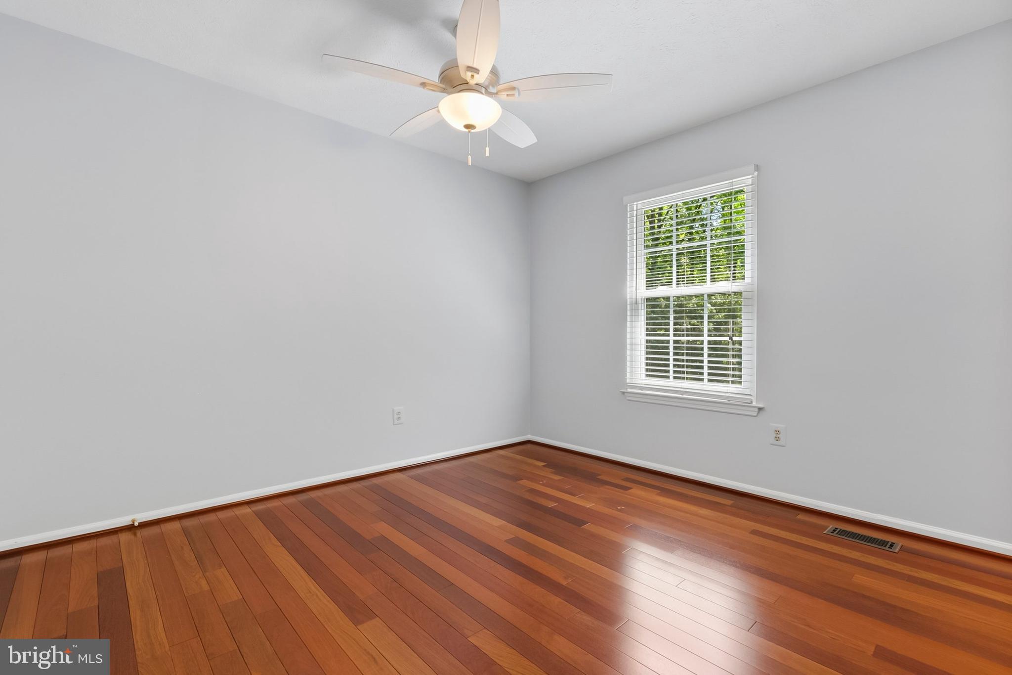 BEECH CREEK - Residential