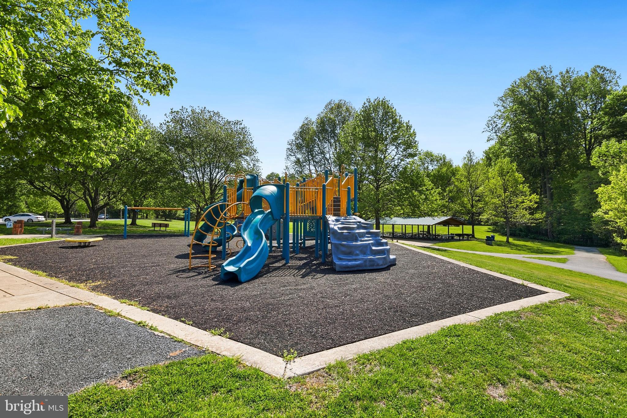 BEECH CREEK - Residential