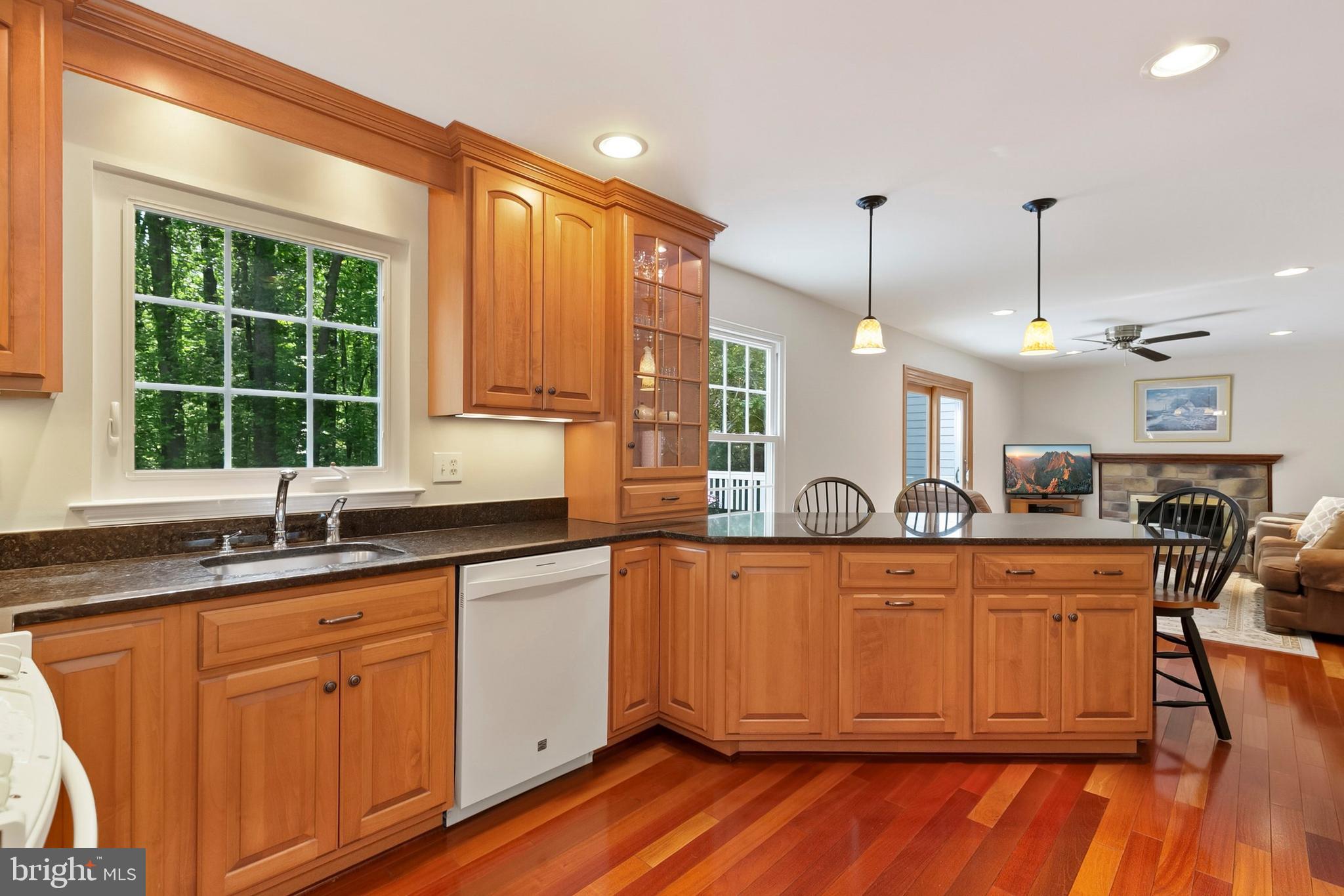 BEECH CREEK - Residential