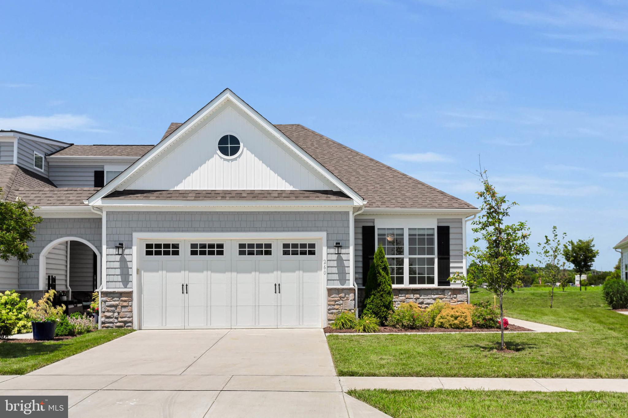 260 MOORINGS CIRCLE 118
