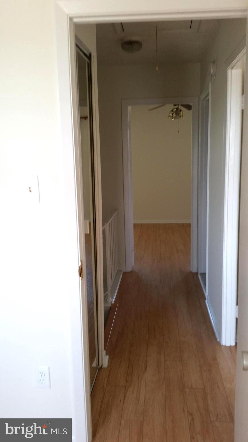 TOWN & COUNTRY APARTMENTS CARNEY - Residential