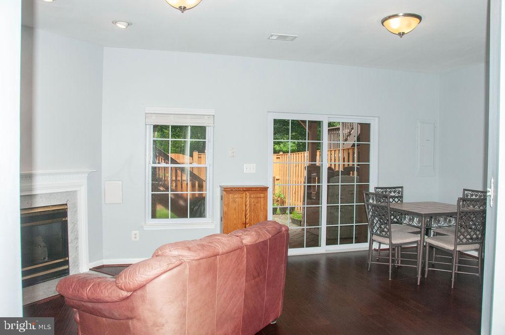 CROSSROADS MANOR - Residential Lease