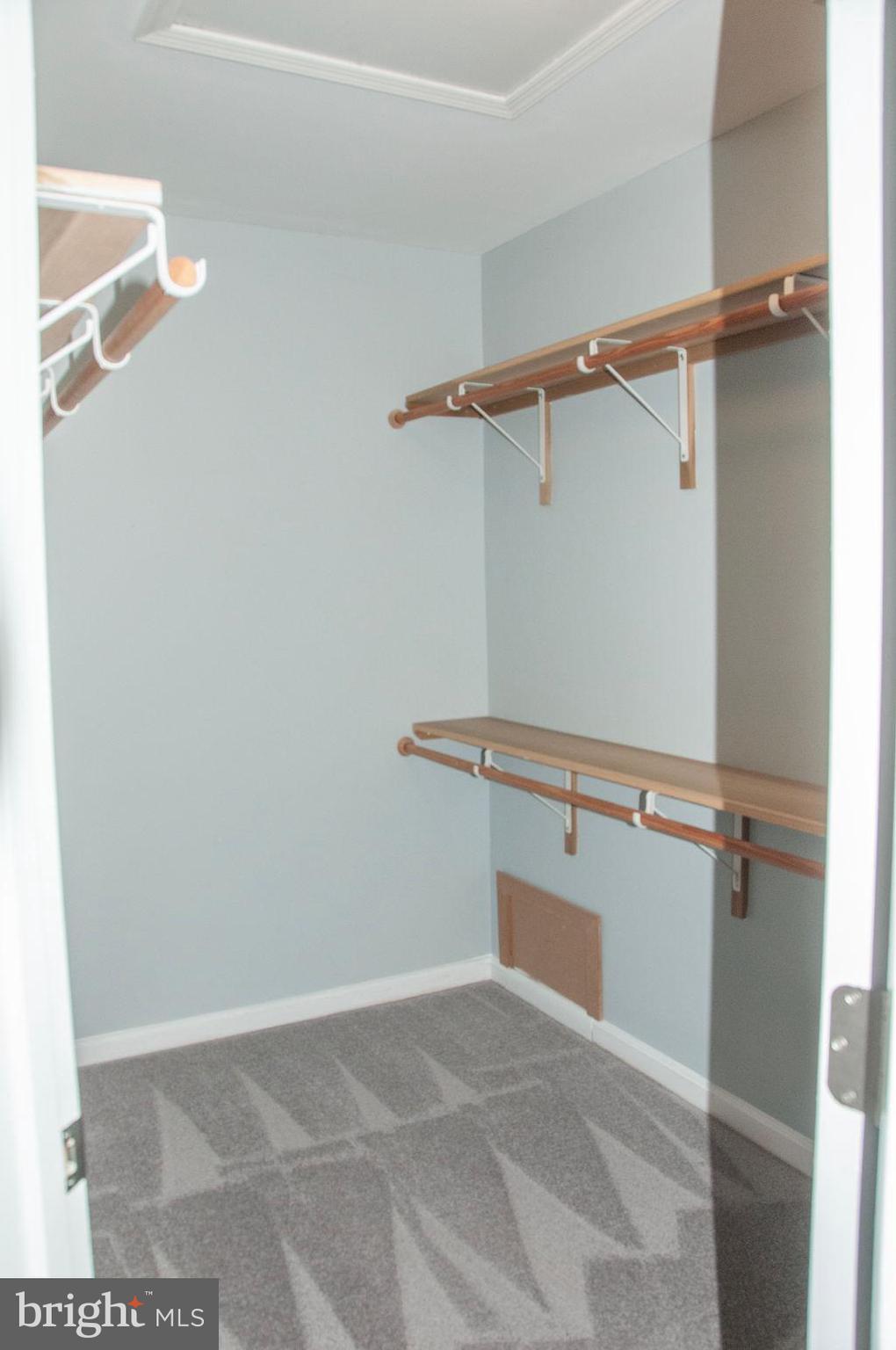 CROSSROADS MANOR - Residential Lease