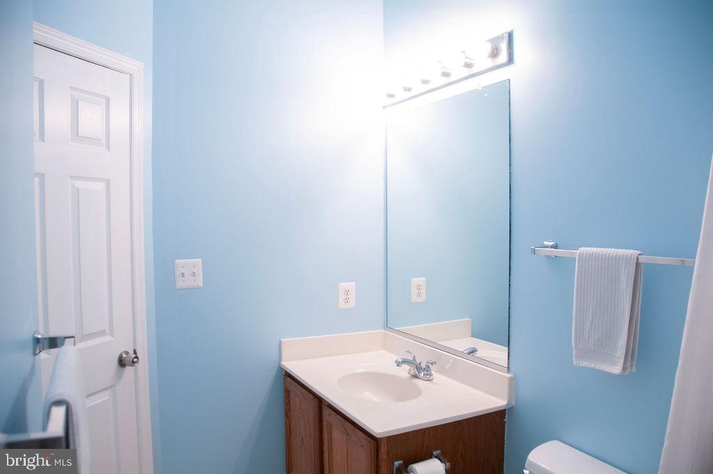 CROSSROADS MANOR - Residential Lease