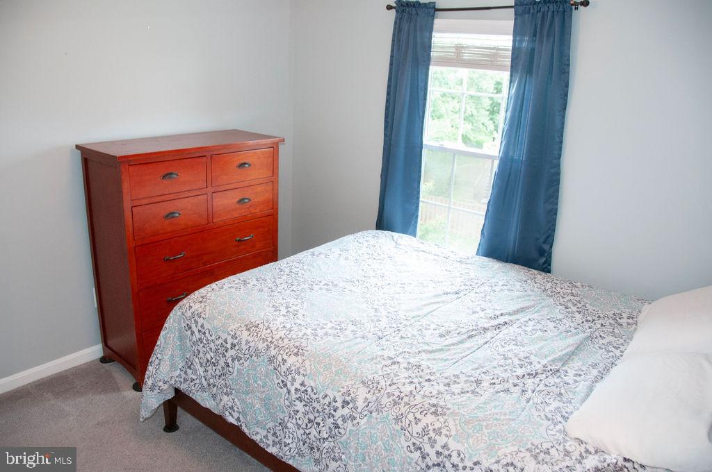 CROSSROADS MANOR - Residential Lease