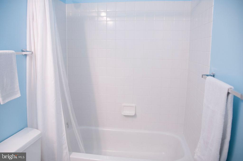 CROSSROADS MANOR - Residential Lease