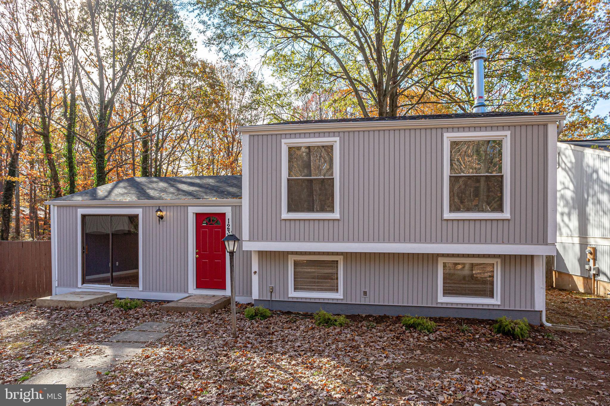 RESTON - Residential