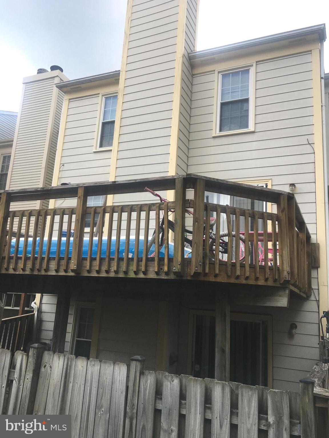 CHURCHILL TOWN SECTOR - Residential Lease