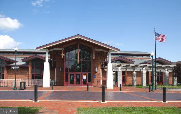 CHURCHILL TOWN SECTOR - Residential Lease