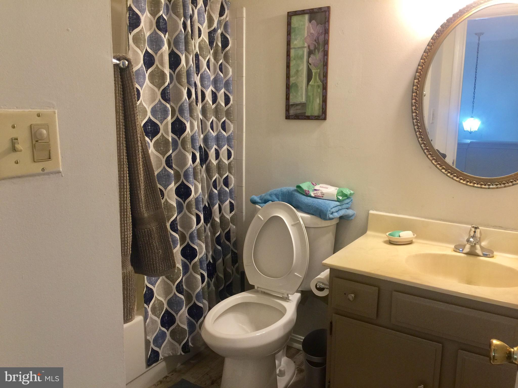 CHURCHILL TOWN SECTOR - Residential Lease