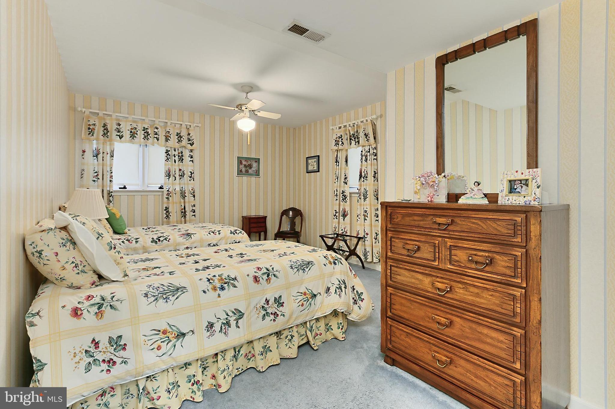 CLOVERLEAF FARM ESTATES - Residential