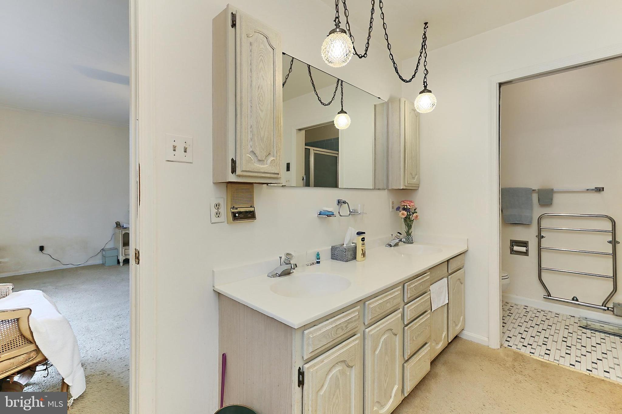 CLOVERLEAF FARM ESTATES - Residential