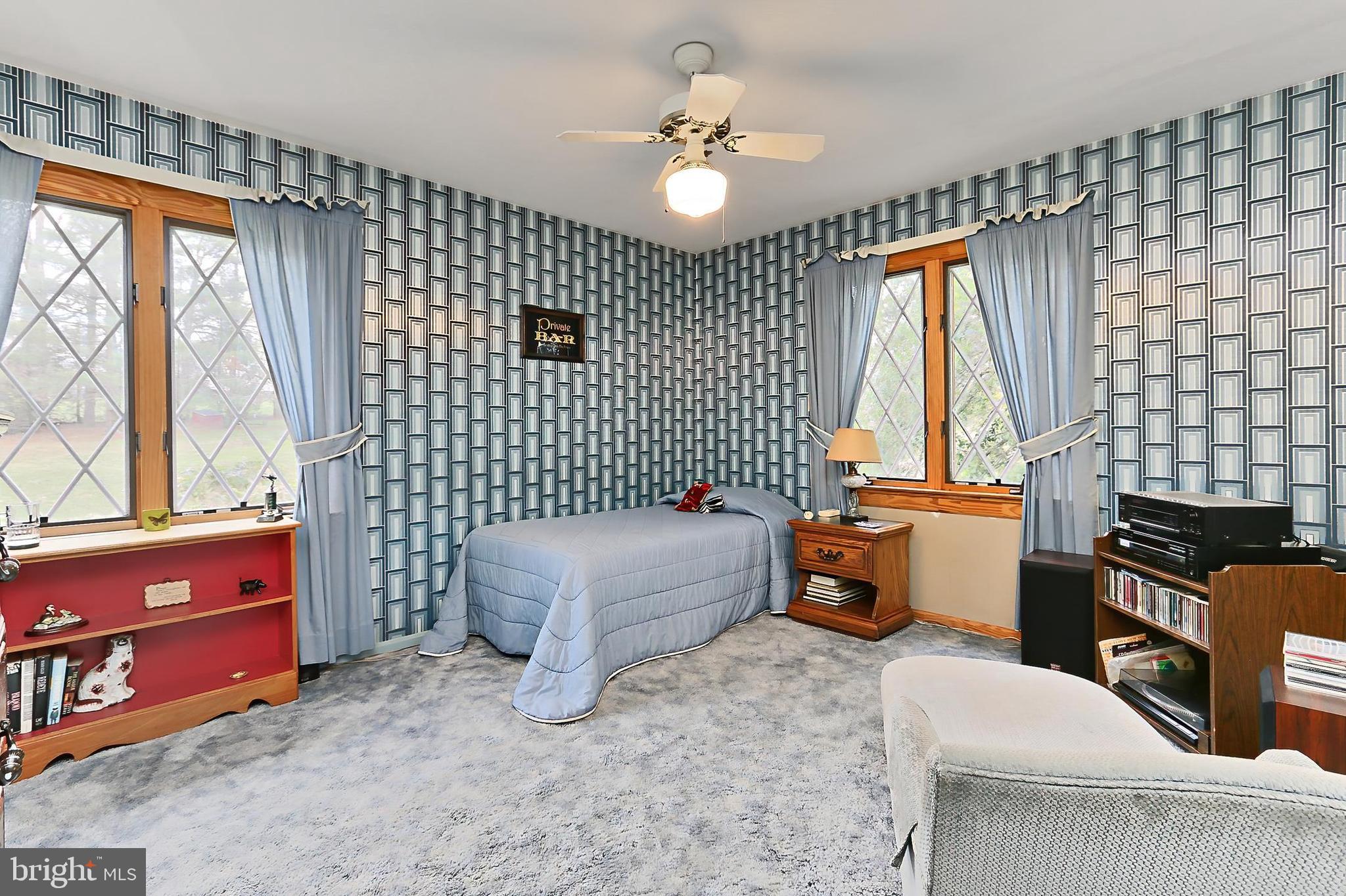 CLOVERLEAF FARM ESTATES - Residential