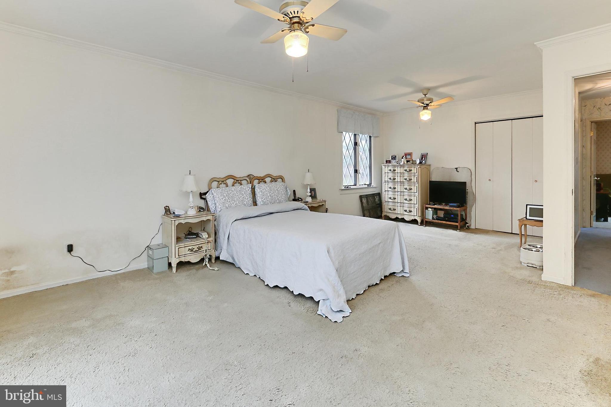 CLOVERLEAF FARM ESTATES - Residential