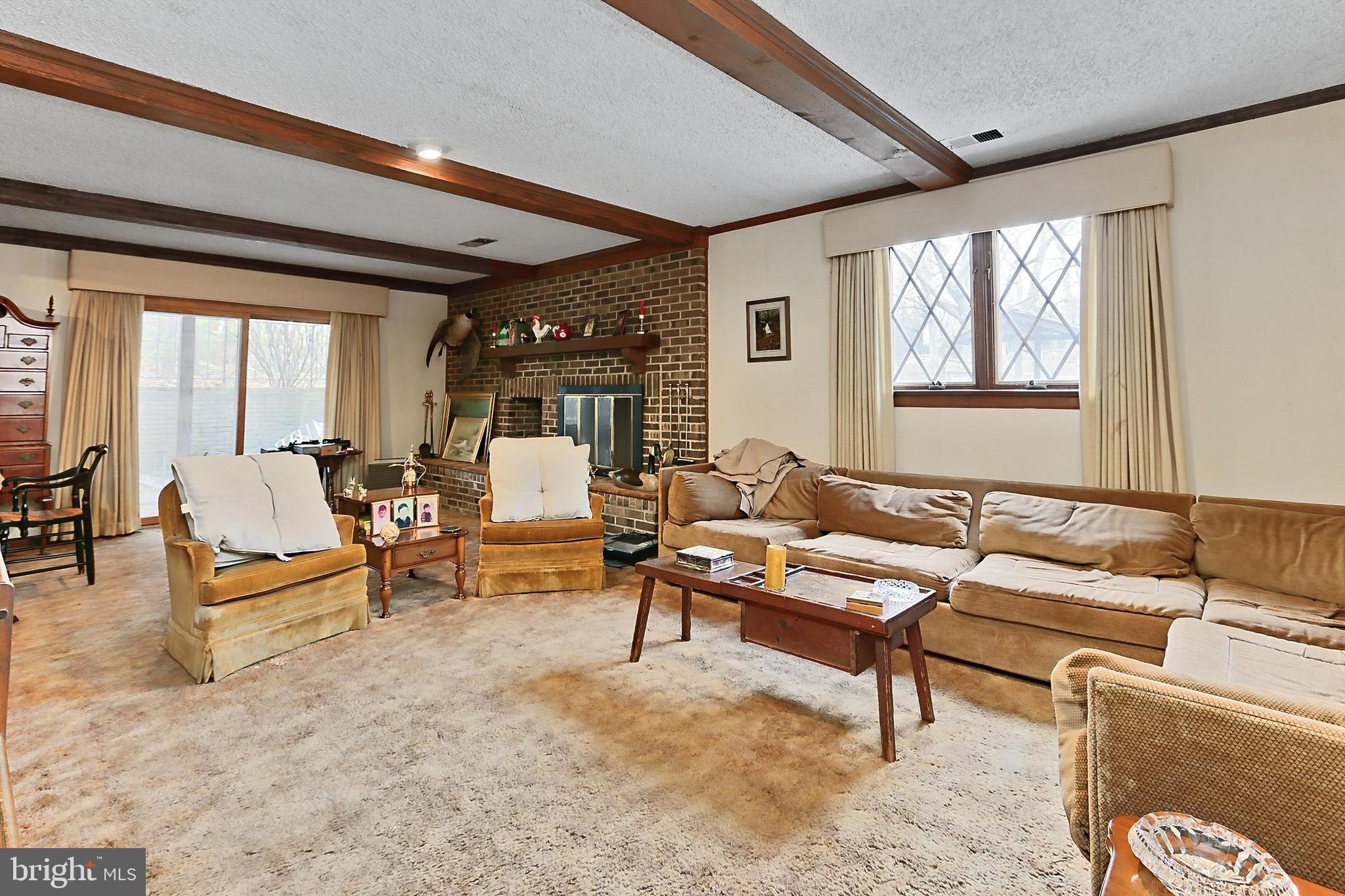 CLOVERLEAF FARM ESTATES - Residential