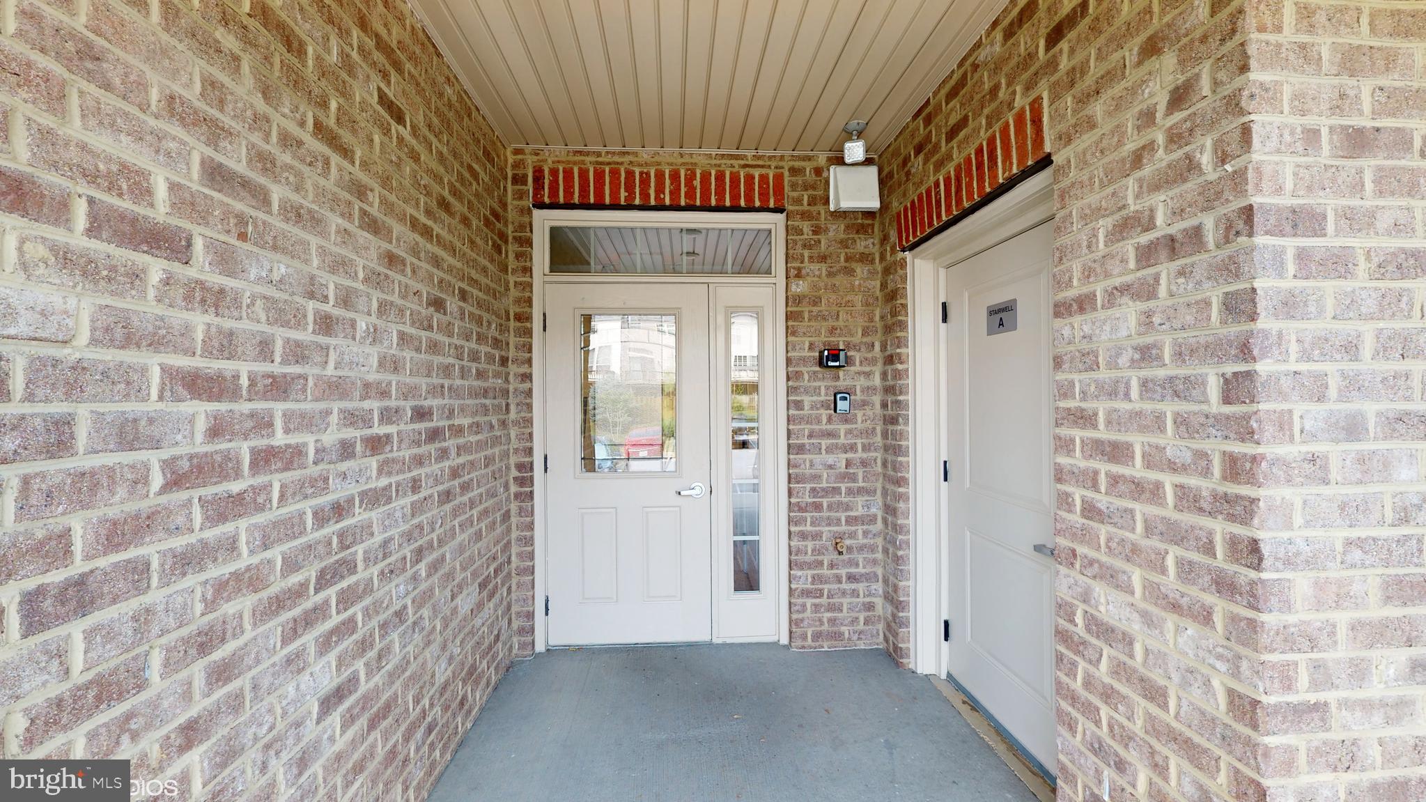 BALLENGER CREEK - Residential