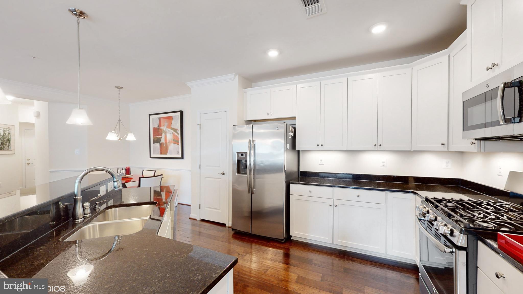 BALLENGER CREEK - Residential