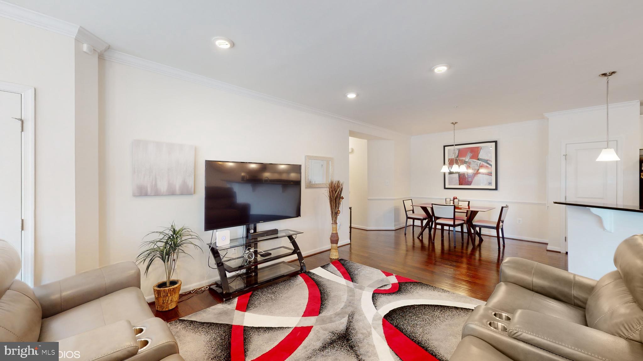 BALLENGER CREEK - Residential