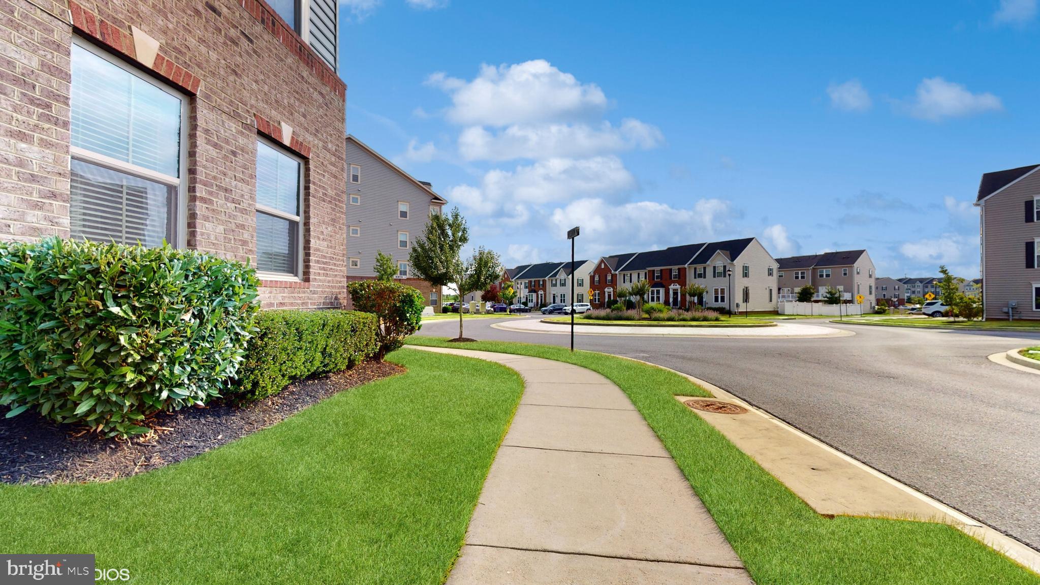 BALLENGER CREEK - Residential