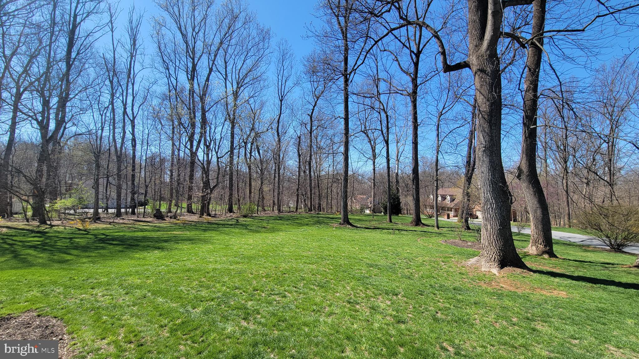 ROXBURY HILLS - Residential