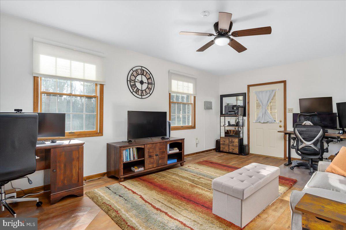 ROXBURY HILLS - Residential