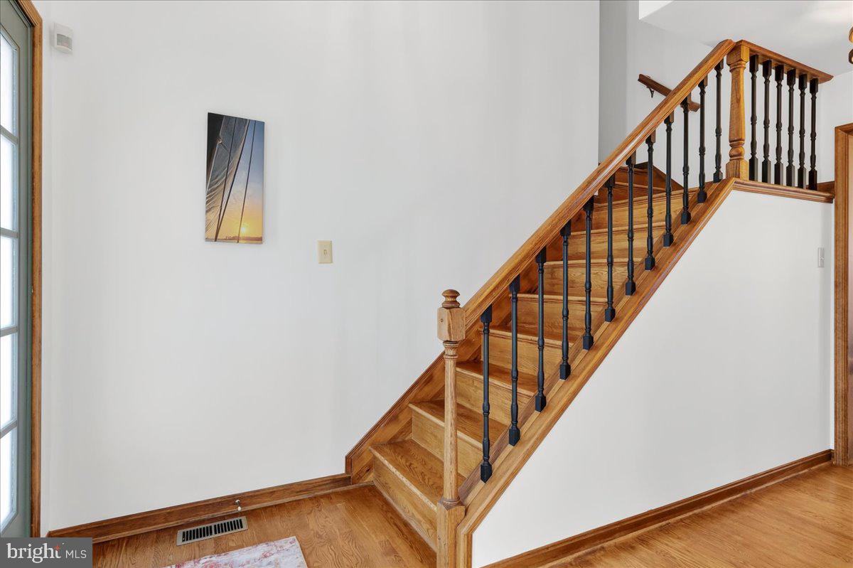 ROXBURY HILLS - Residential