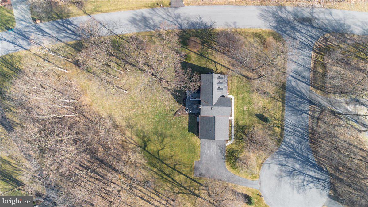 ROXBURY HILLS - Residential