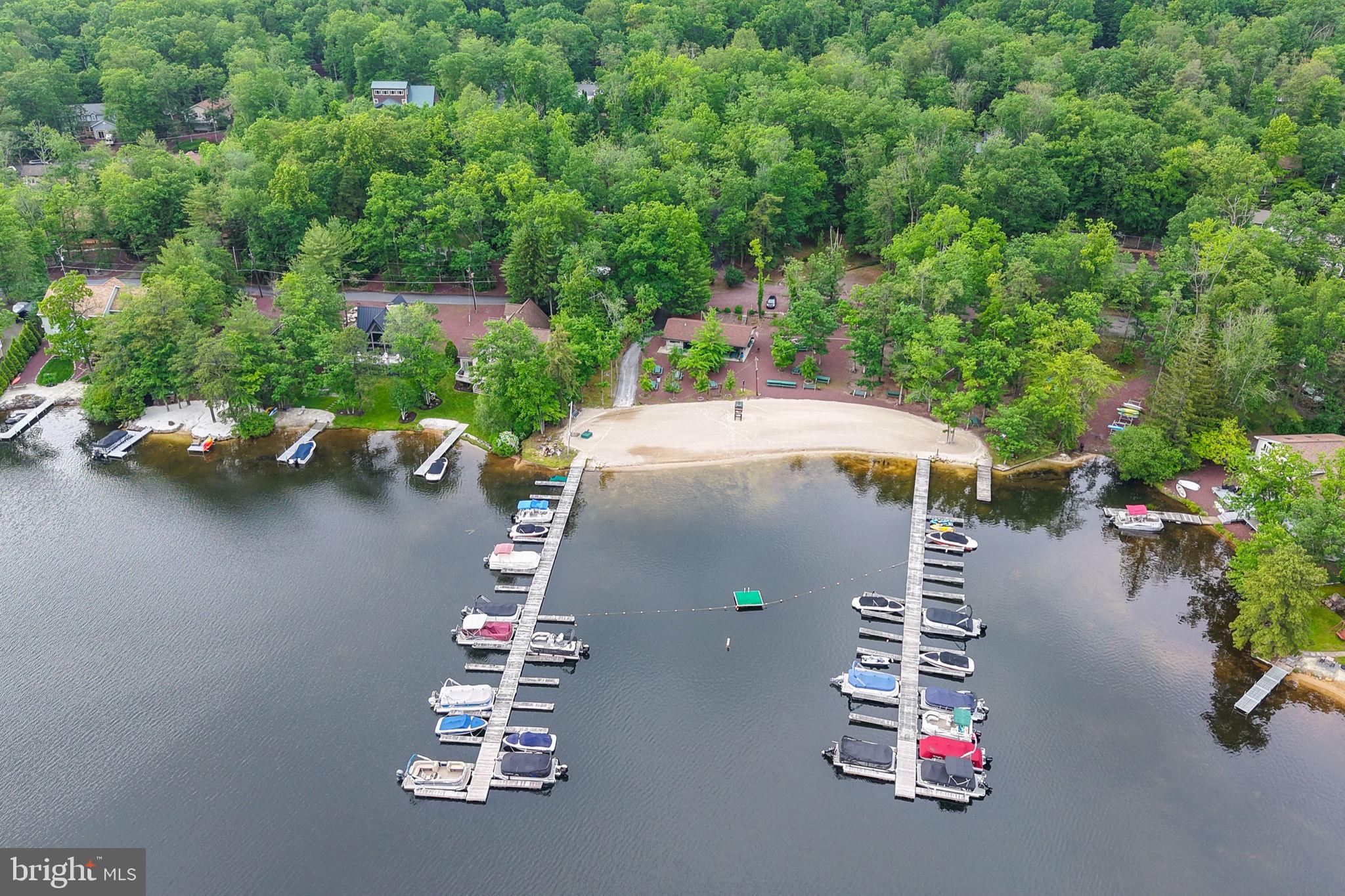 LAKE HAUTO - Residential