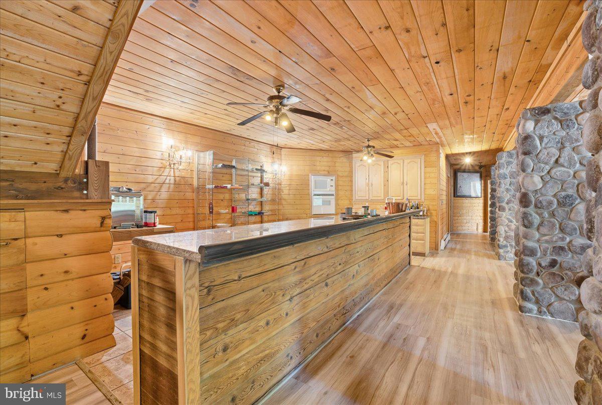 LAKE HAUTO - Residential